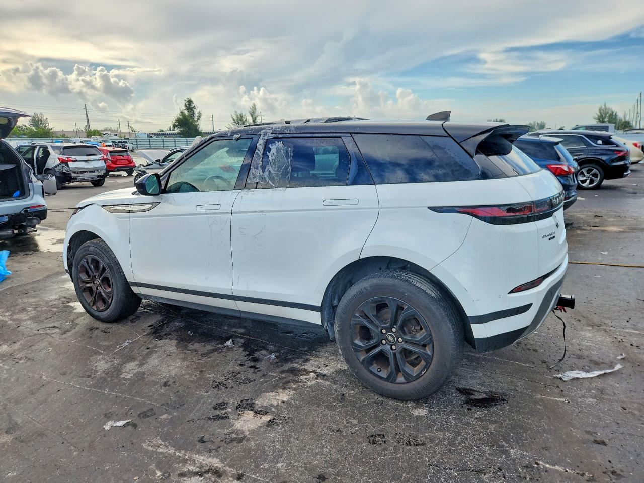 2020 Land Rover Range Rover Evoque S - Фото 2