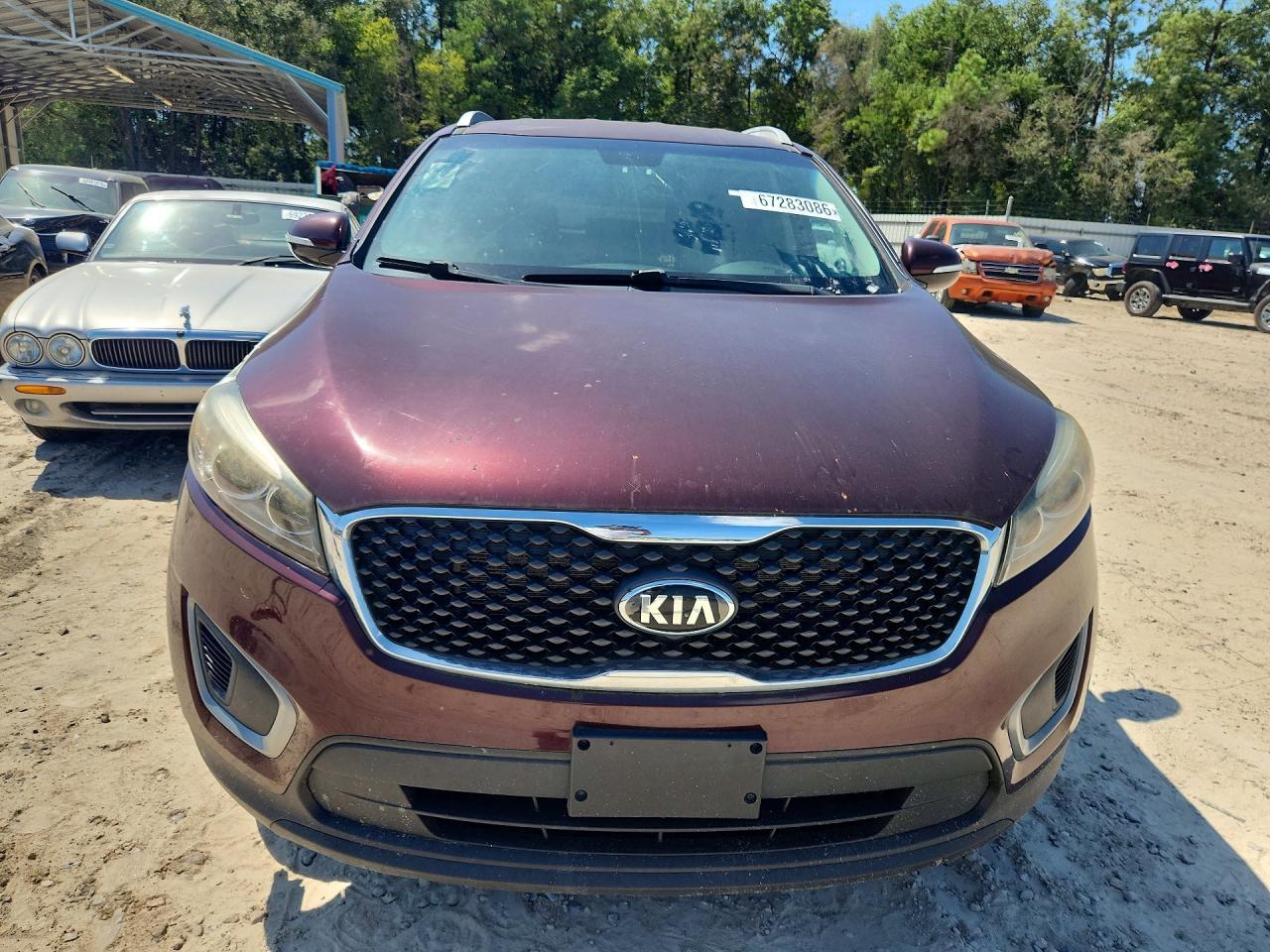 2017 Kia Sorento Lx - Image 5