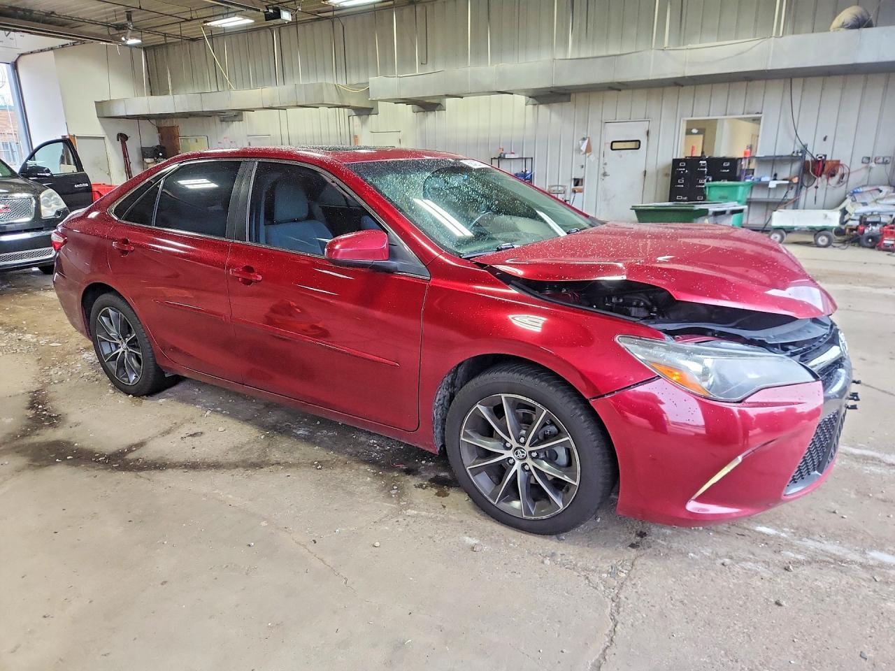 2015 Toyota Camry Xse - Image 4