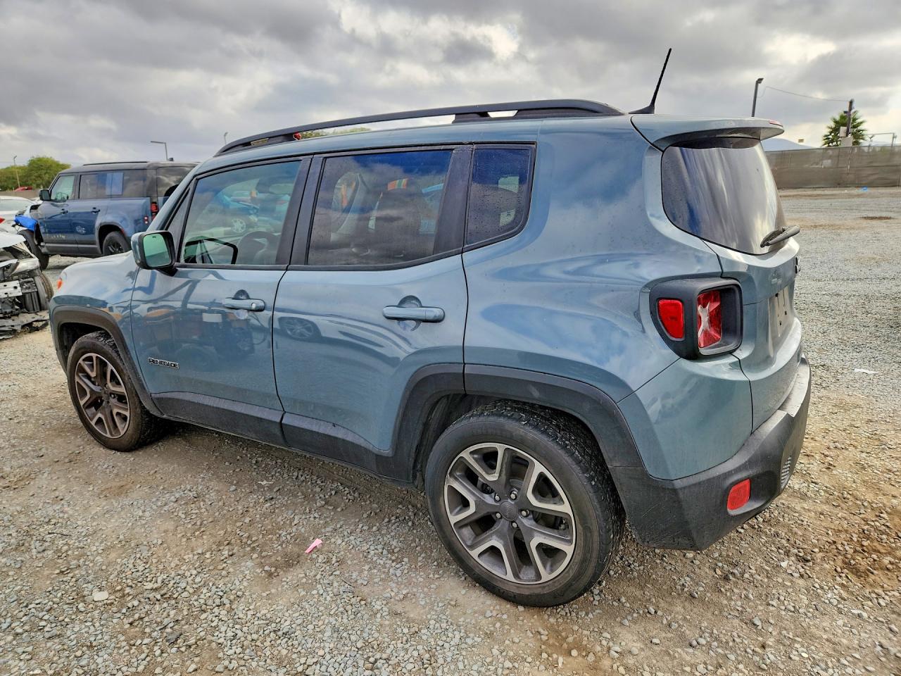 2018 Jeep Renegade Latitude - Фото 2