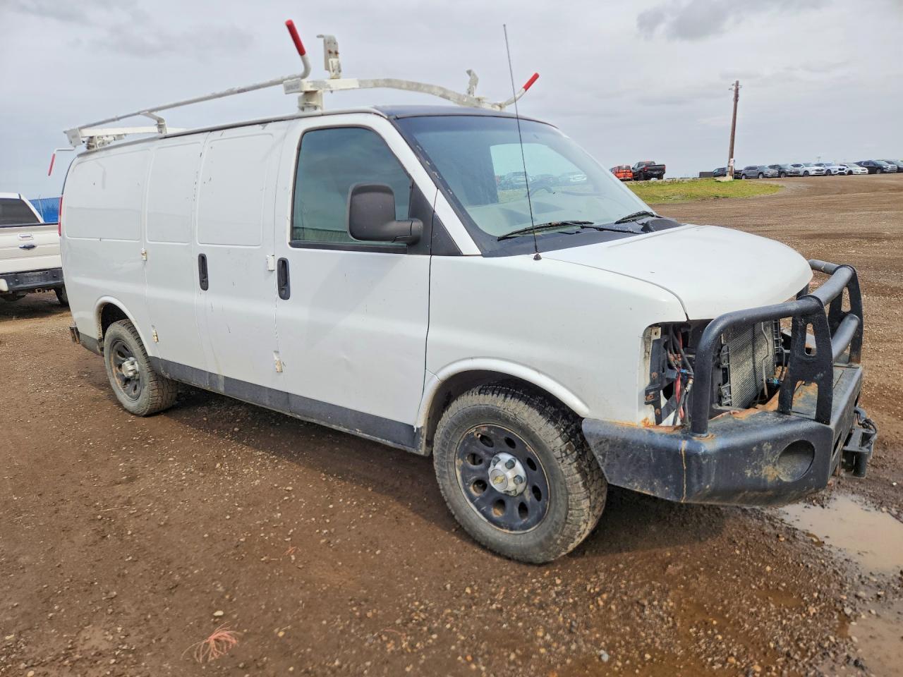2012 Chevrolet Express G1500 - Image 4