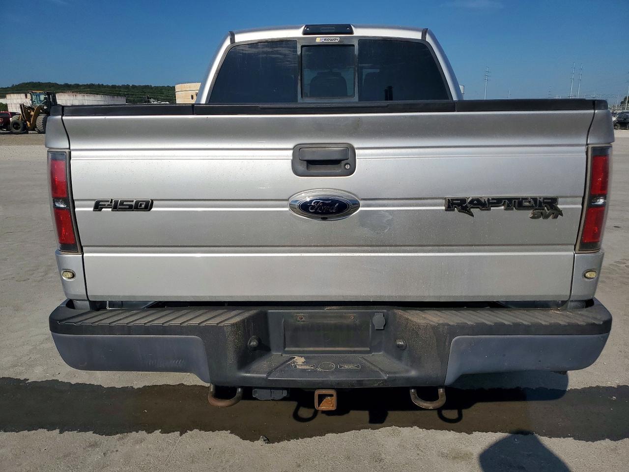 2011 Ford F150 Svt Raptor - Фото 6