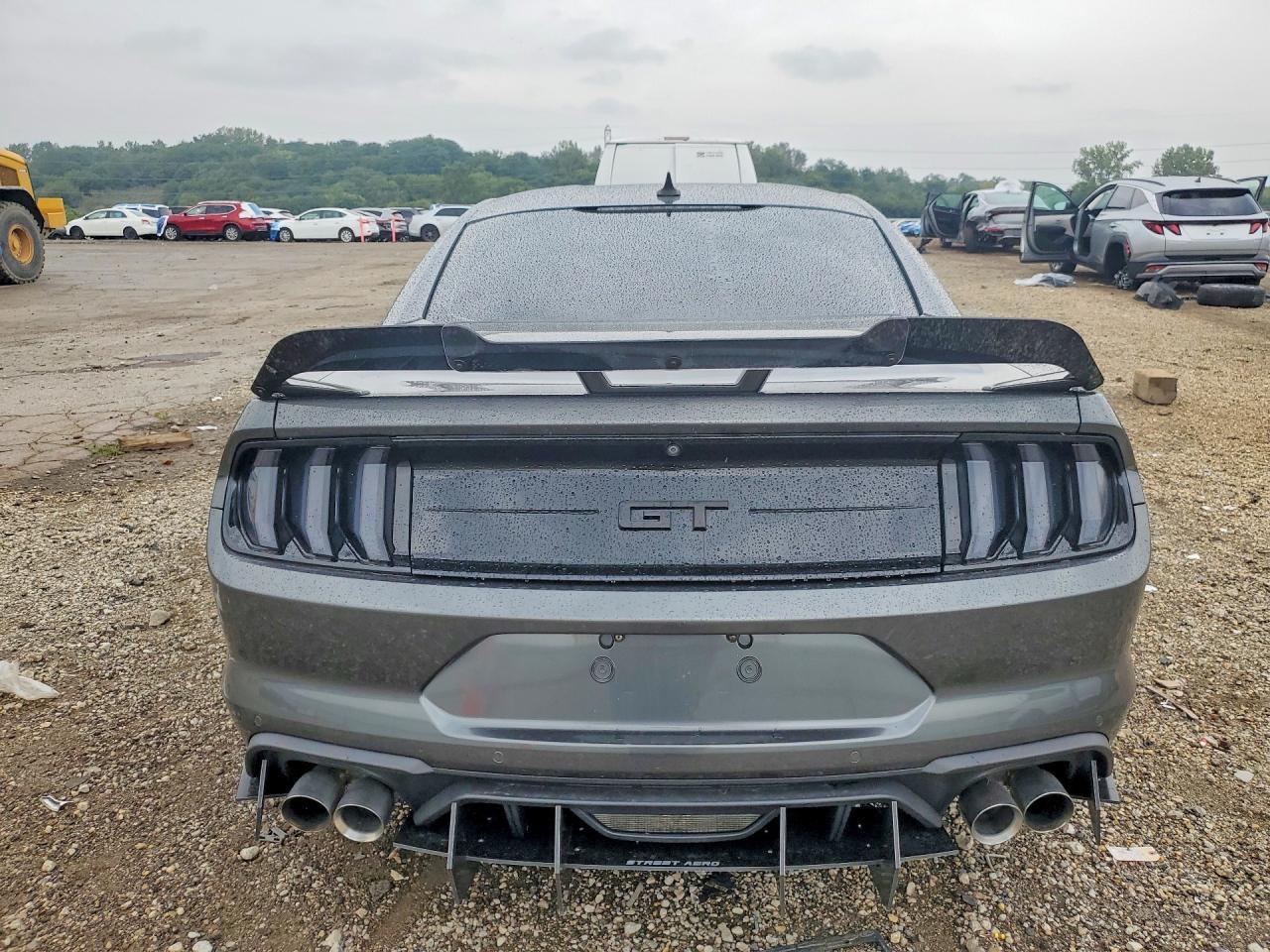 2020 Ford Mustang Gt - Фото 6