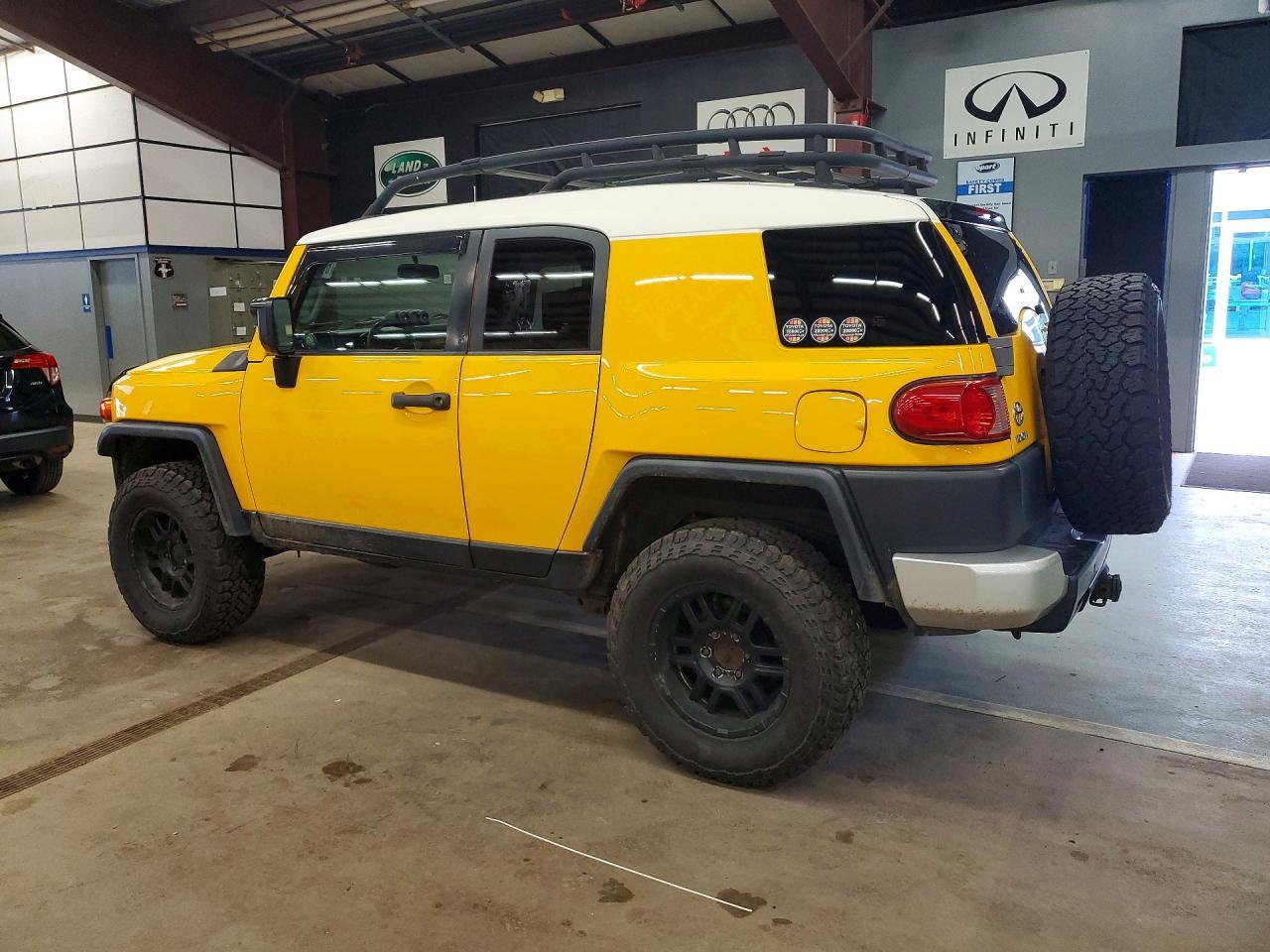 2008 Toyota Fj Cruiser Base - Фото 2