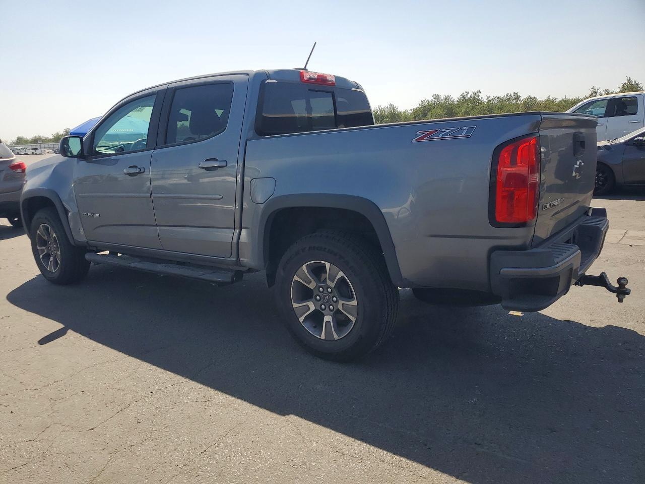 2018 Chevrolet Colorado Z71 - Image 2