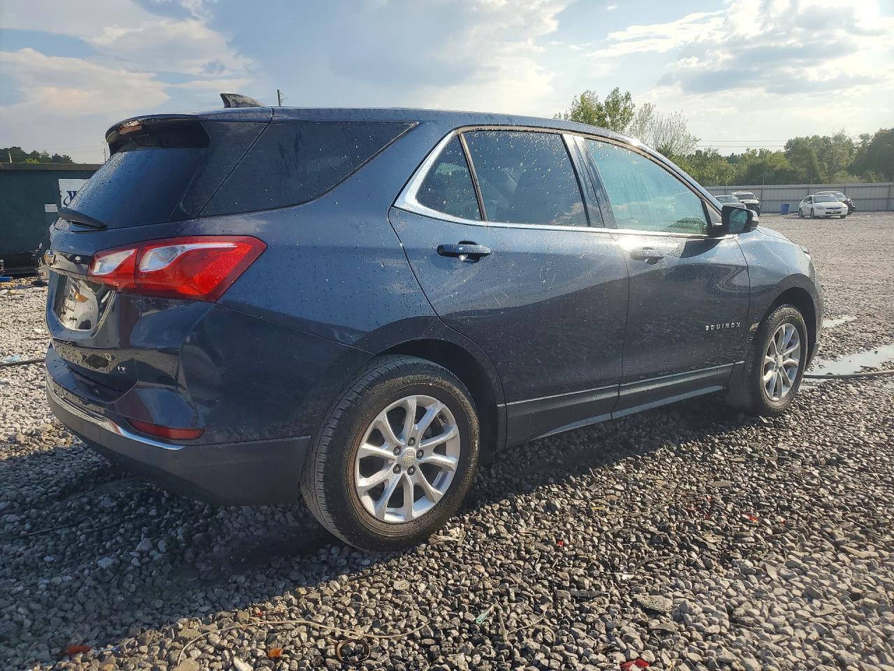 2018 Chevrolet Equinox Lt - Фото 3