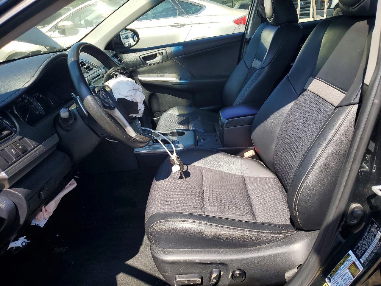 2012 Toyota Camry Se - Image 7