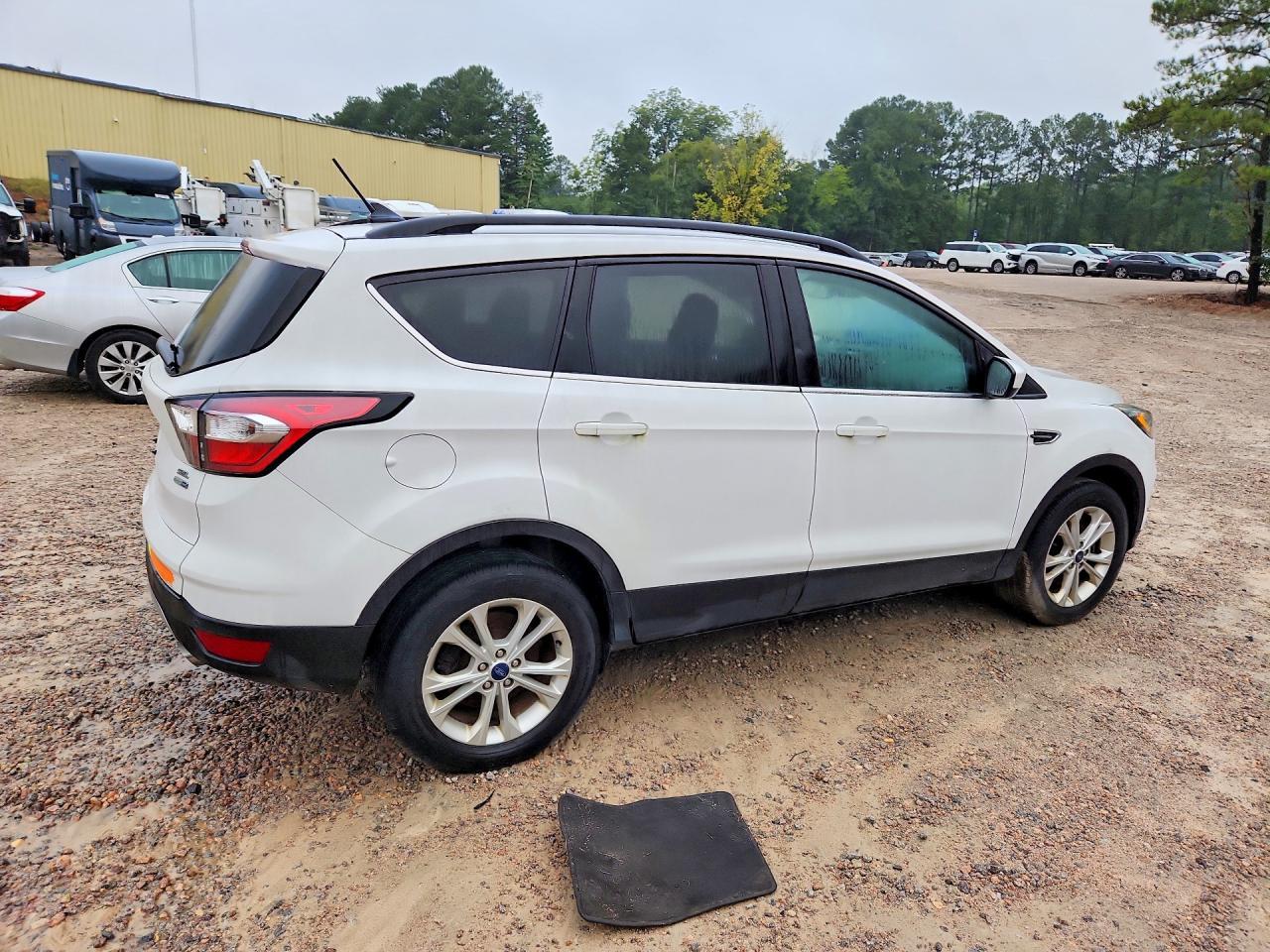 2018 Ford Escape Sel - Image 3