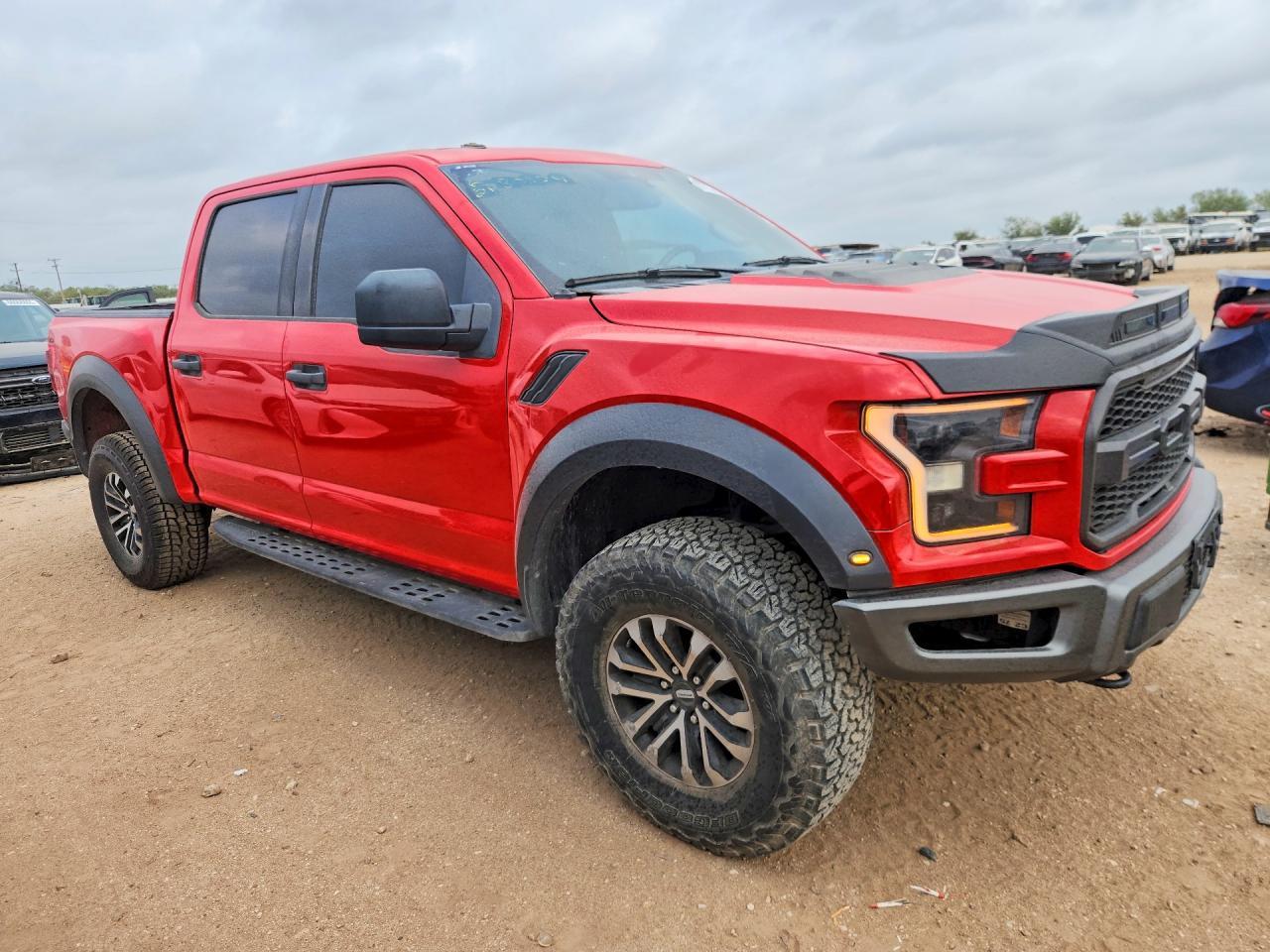 2020 Ford F150 Raptor - Фото 4