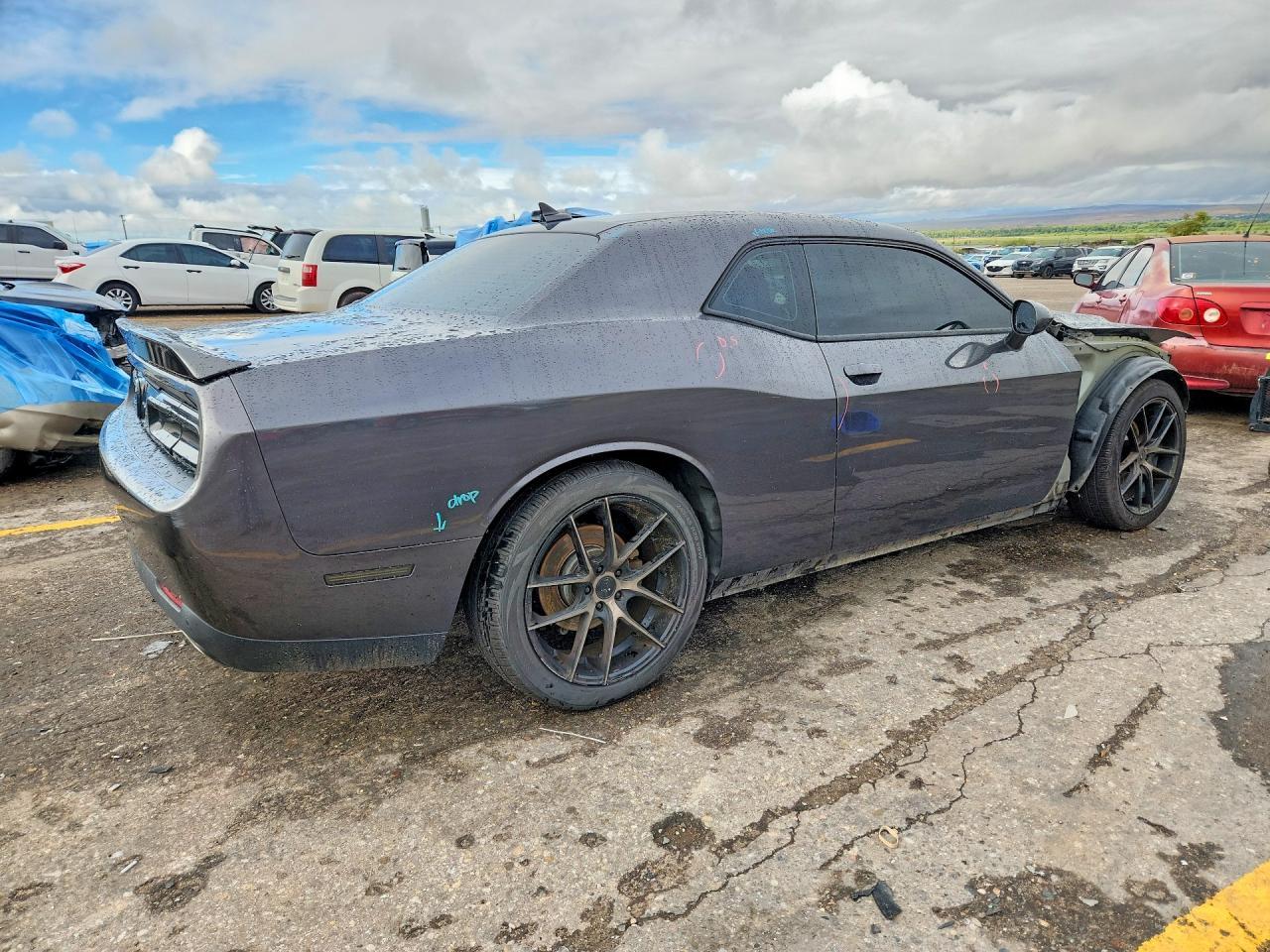 2015 Dodge Challenger Sxt Plus - Image 3