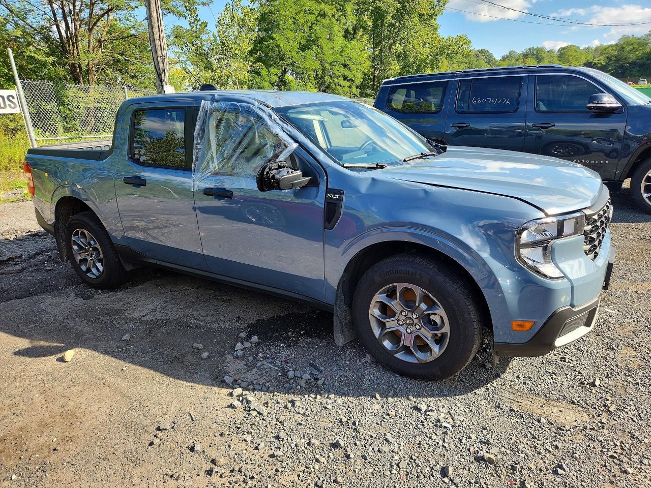 2025 Ford Maverick Xlt - Image 4