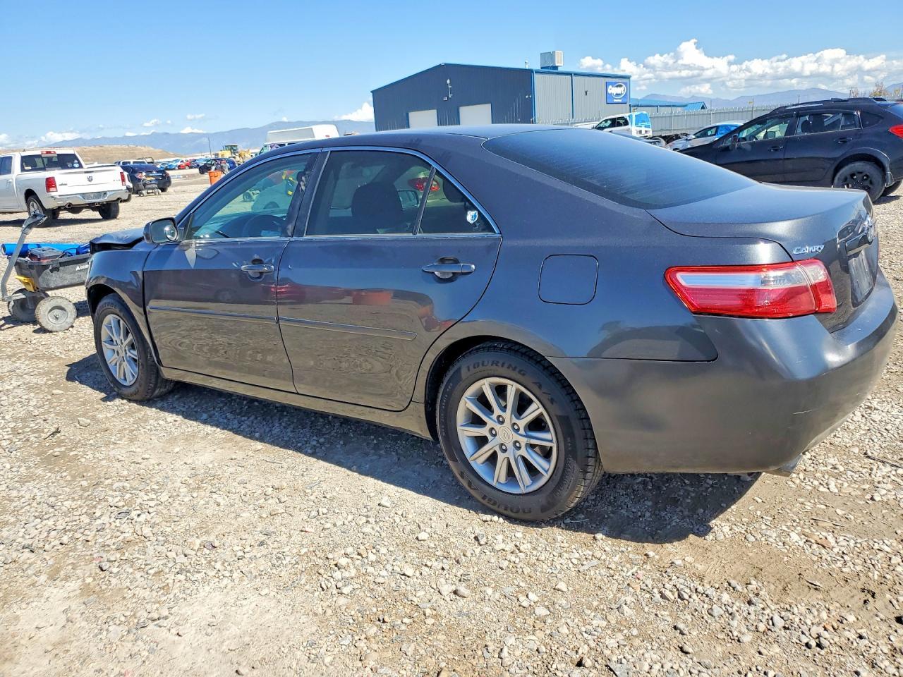 2008 Toyota Camry Le V6 - Фото 2