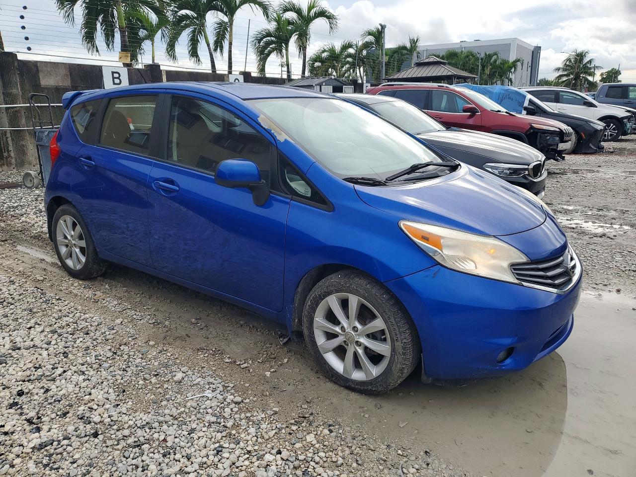 2014 Nissan Versa Note S - Image 4