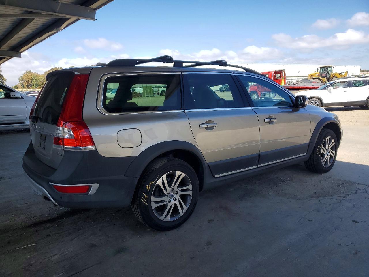 2015 Volvo Xc70 T5 Premier+ - Фото 3