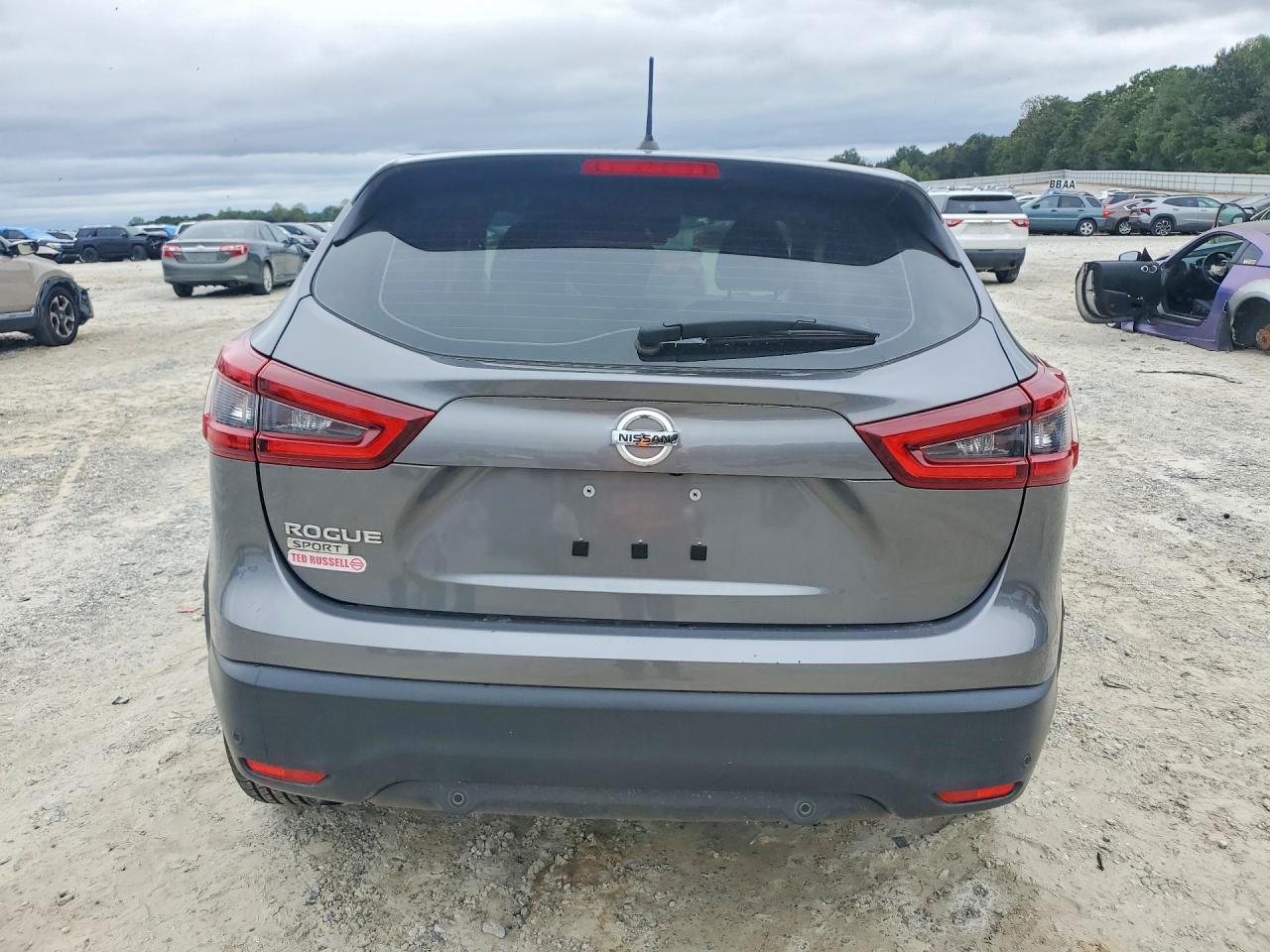 2020 Nissan Rogue Sport S - Фото 6