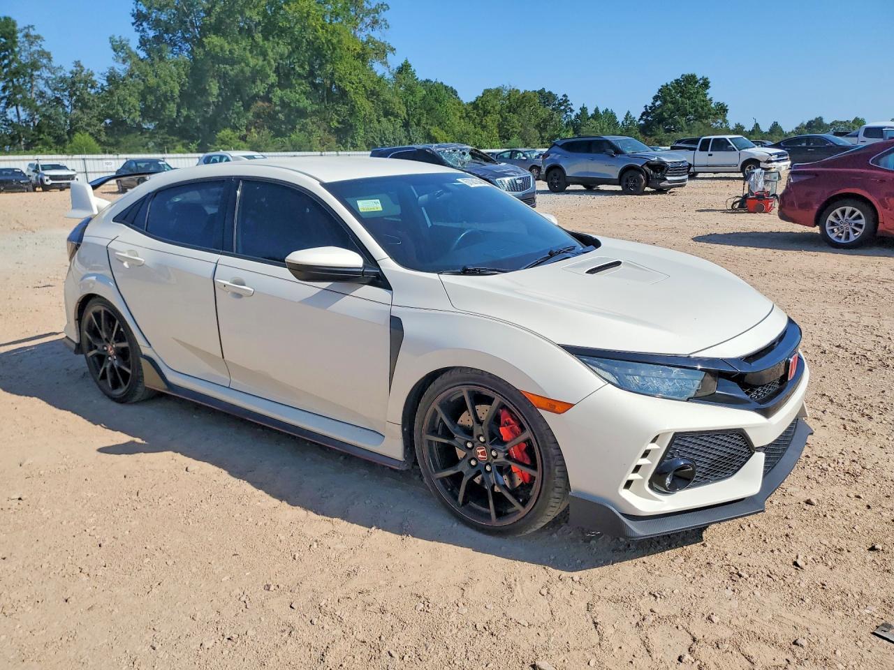 2019 Honda Civic Type-R Touring - Image 4