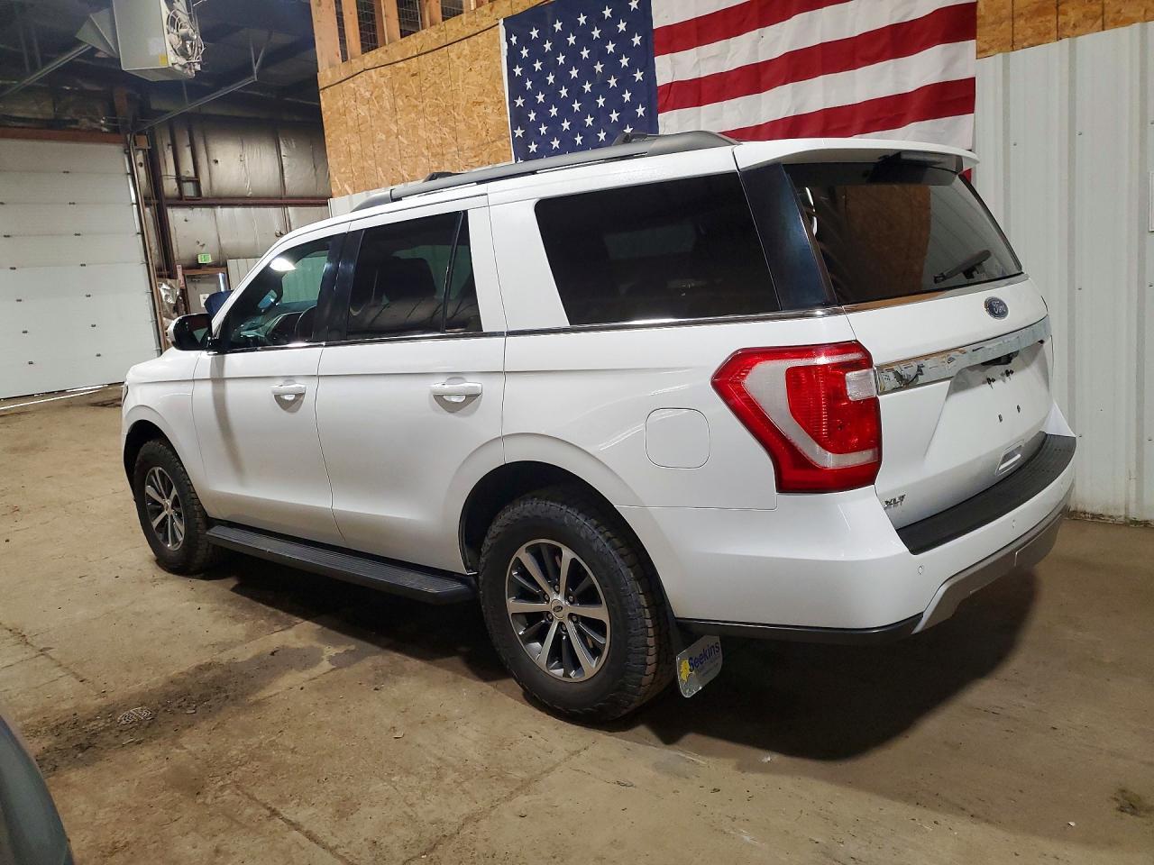 2018 Ford Expedition Xlt - Image 2