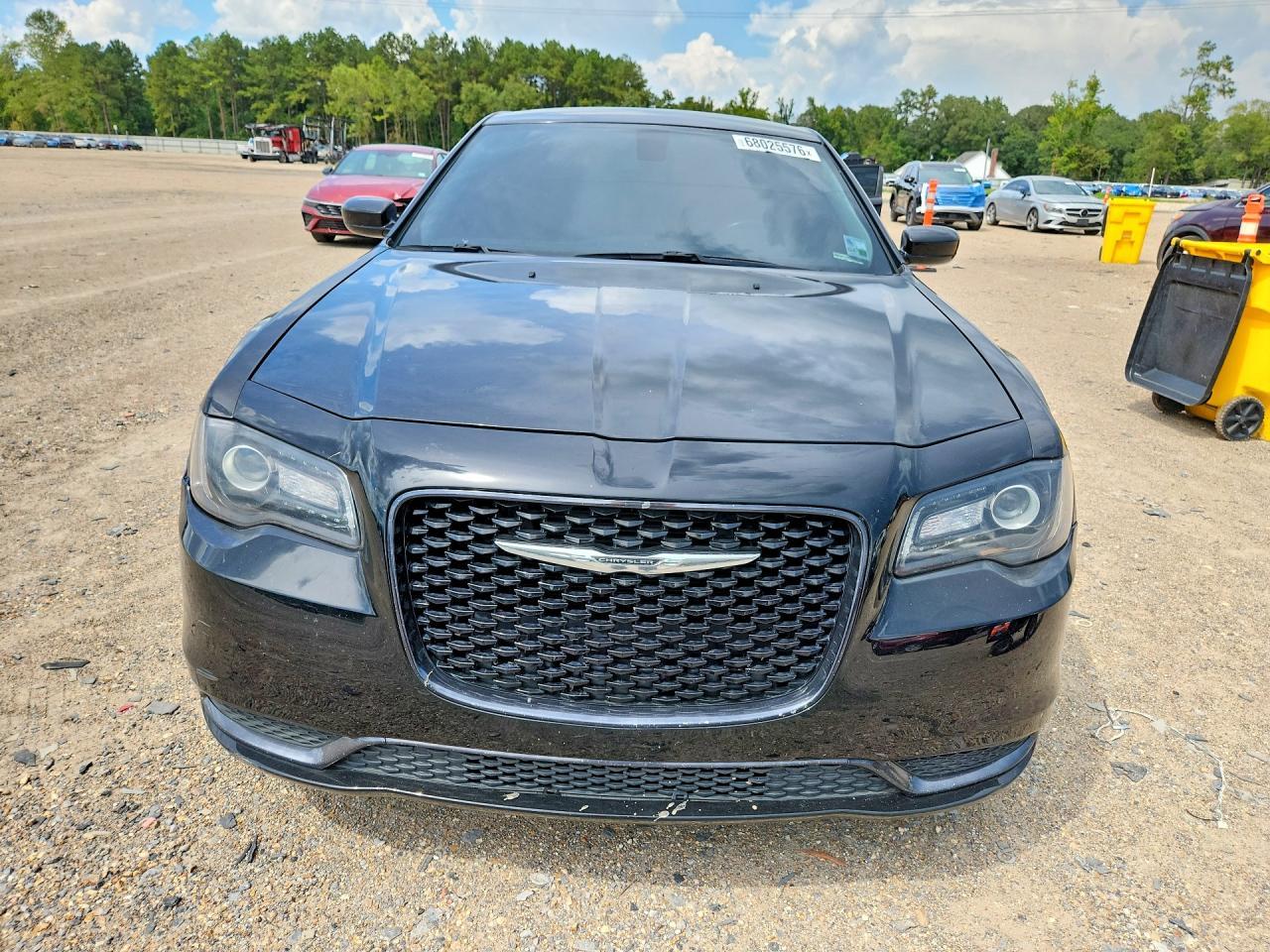 2018 Chrysler 300 Touring - Image 5