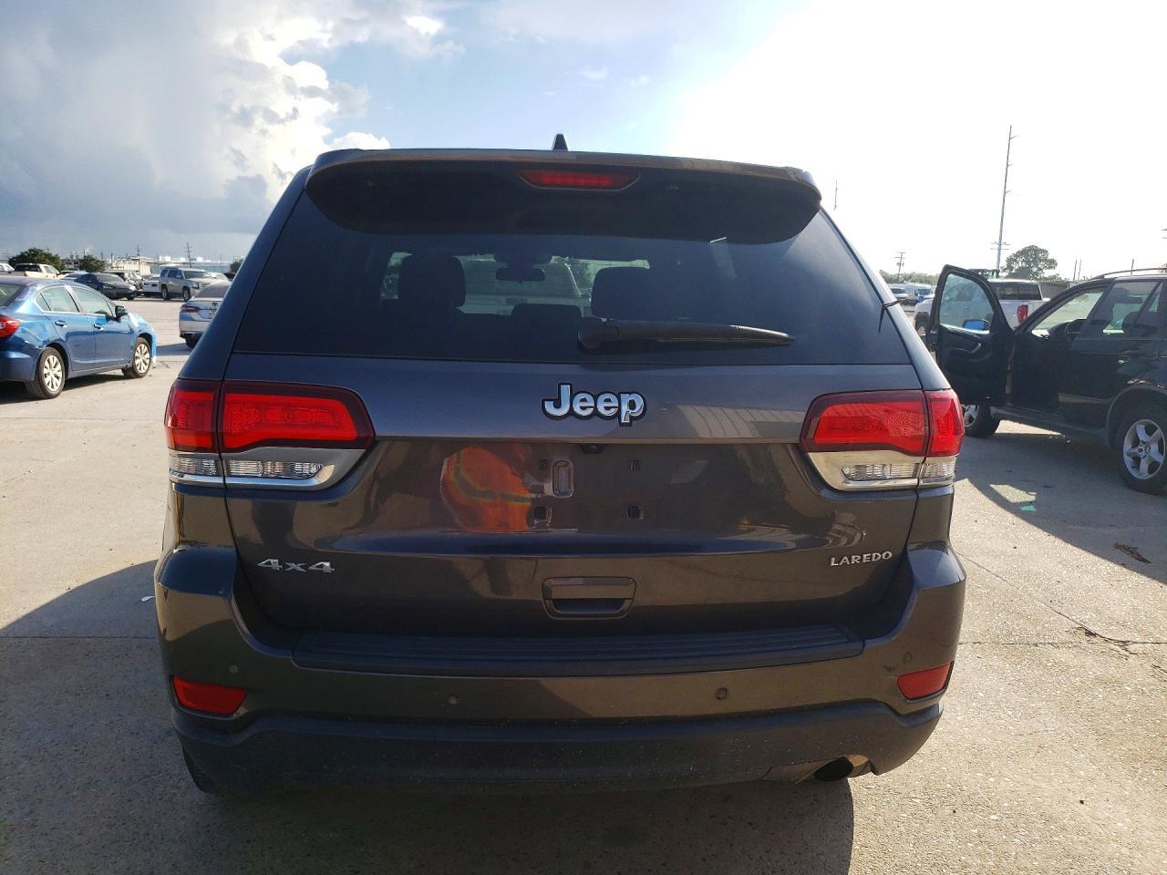 2021 Jeep Grand Cherokee Laredo - Image 6