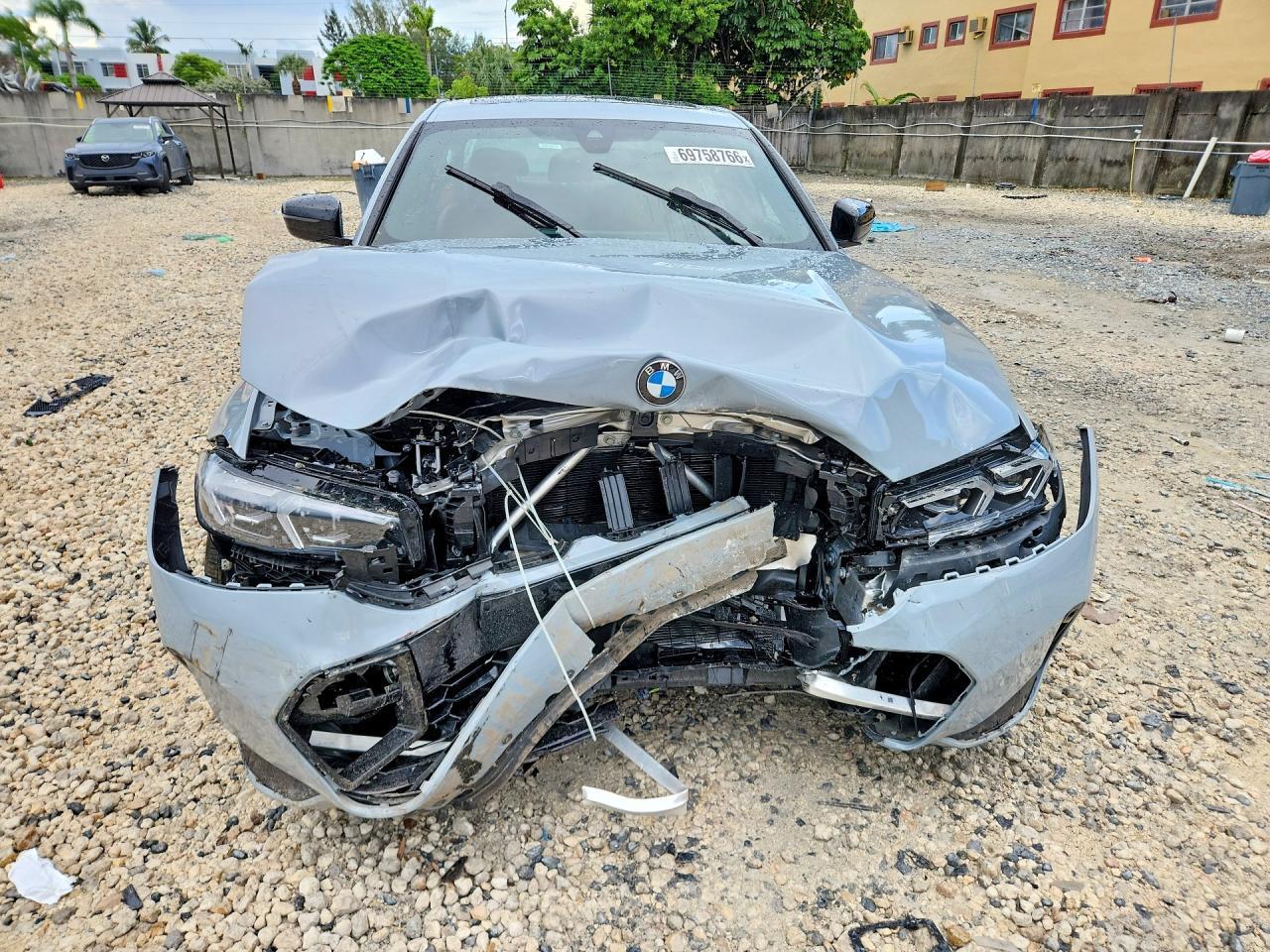 2026 BMW 330I - Фото 5