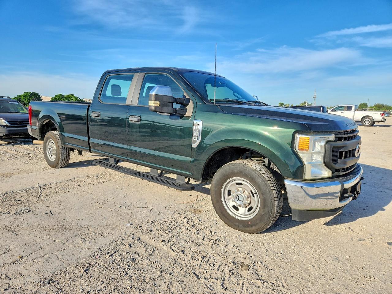 2022 Ford F250 Super Duty - Image 4