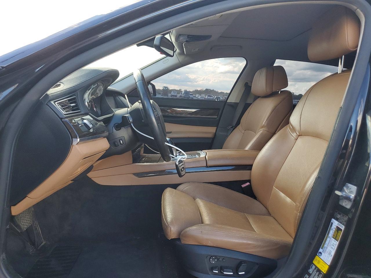 2010 BMW 750 Li xDrive - Фото 7