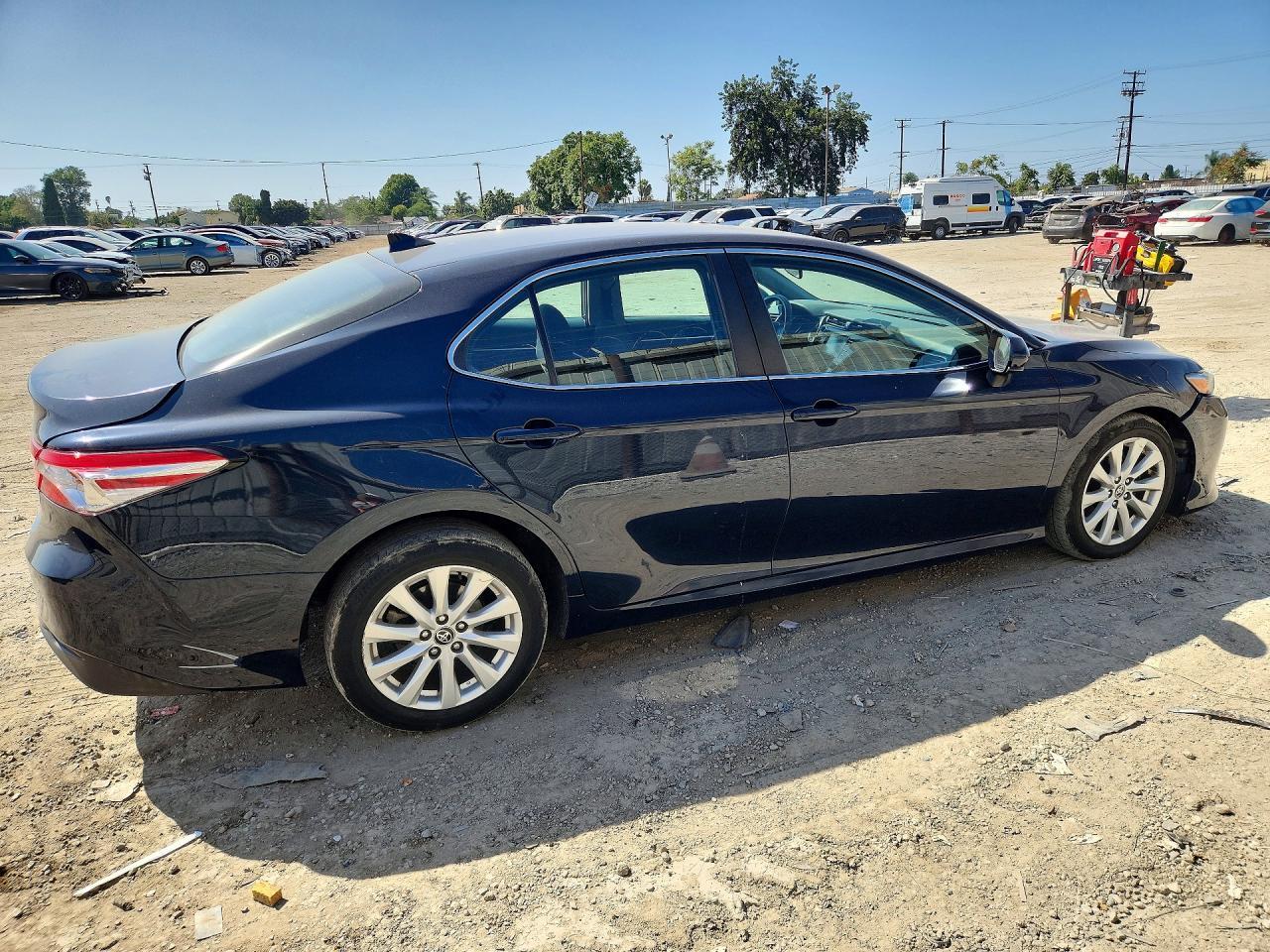 2020 Toyota Camry Le - Image 3