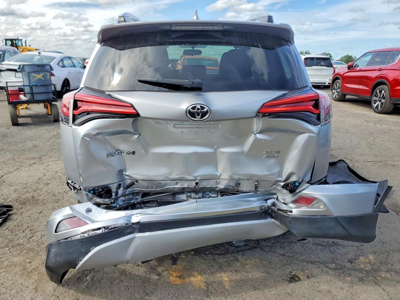 2016 Toyota Rav4 - Image 6