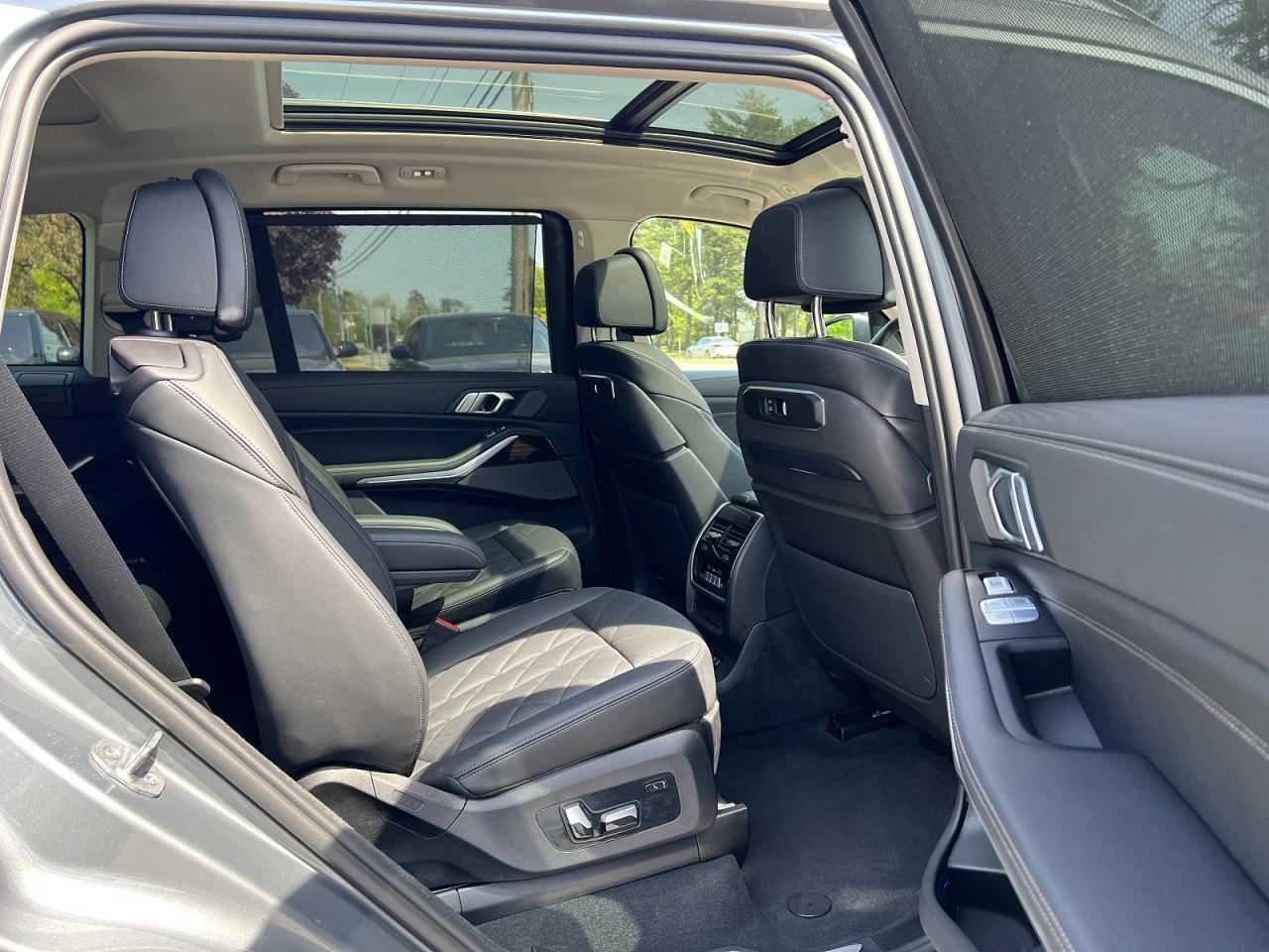 2024 BMW X7 xDrive40I - Image 6