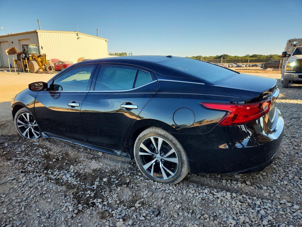 2018 Nissan Maxima 3.5 Sv - Image 2