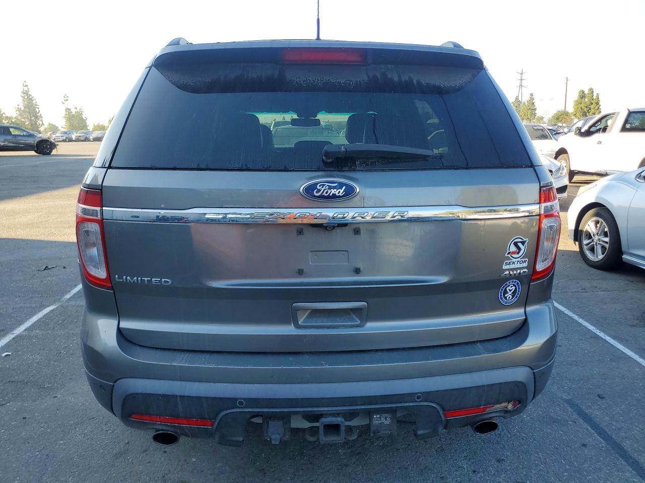 2011 Ford Explorer Limited - Фото 6
