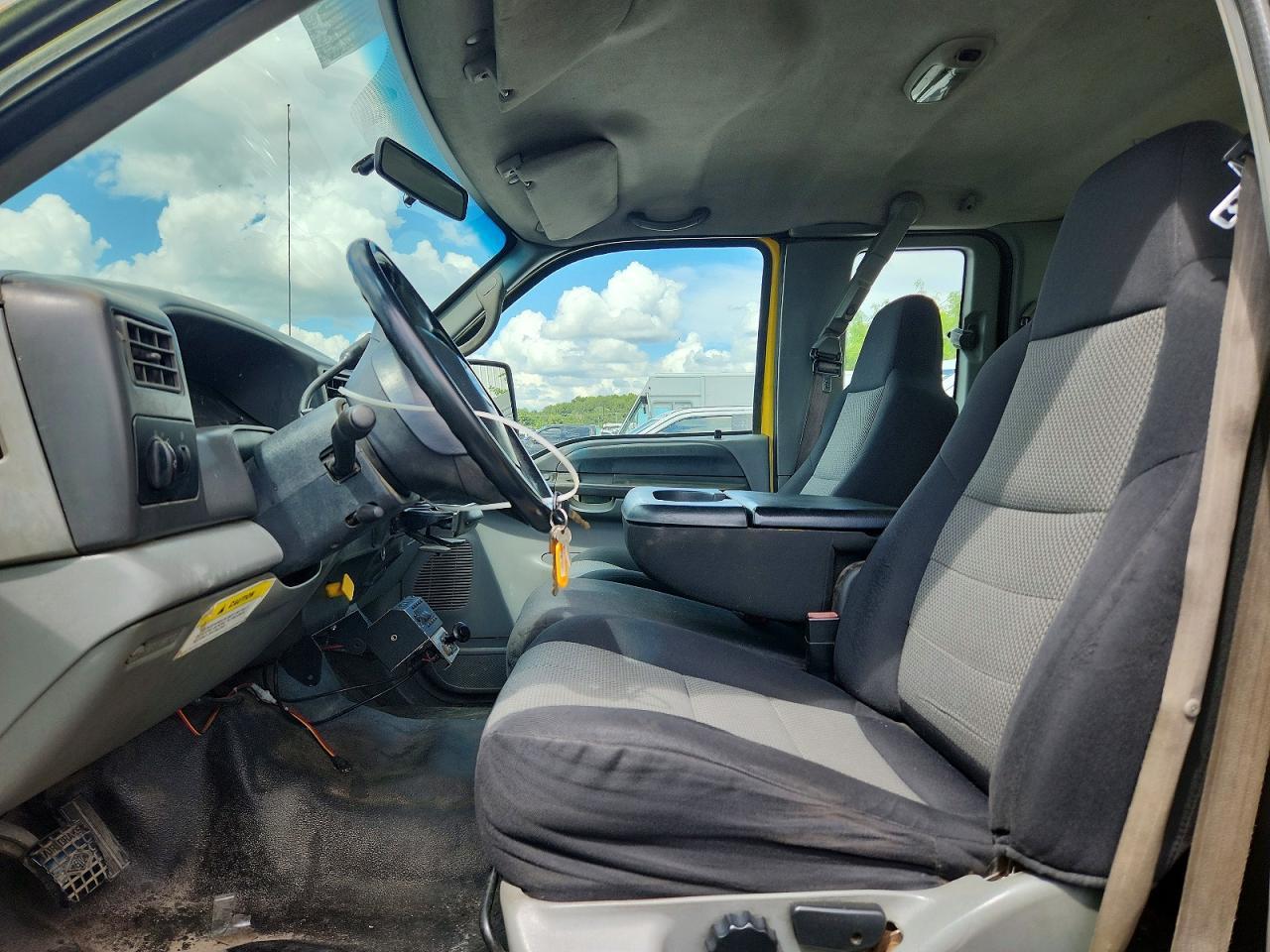 2007 Ford F650 Super Duty - Фото 7