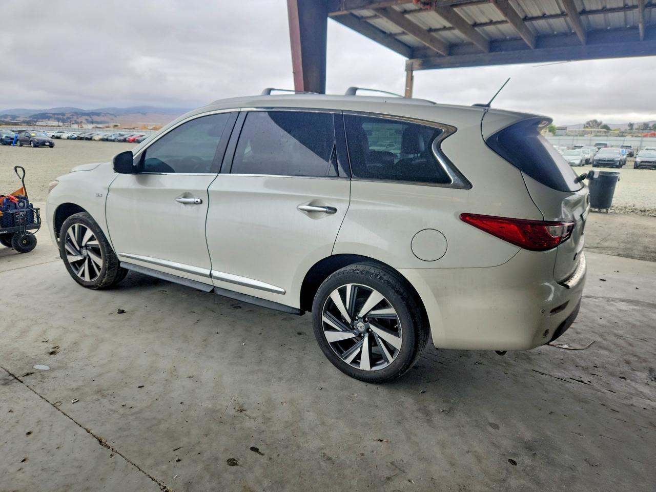 2015 Infiniti Qx60 Base - Image 2