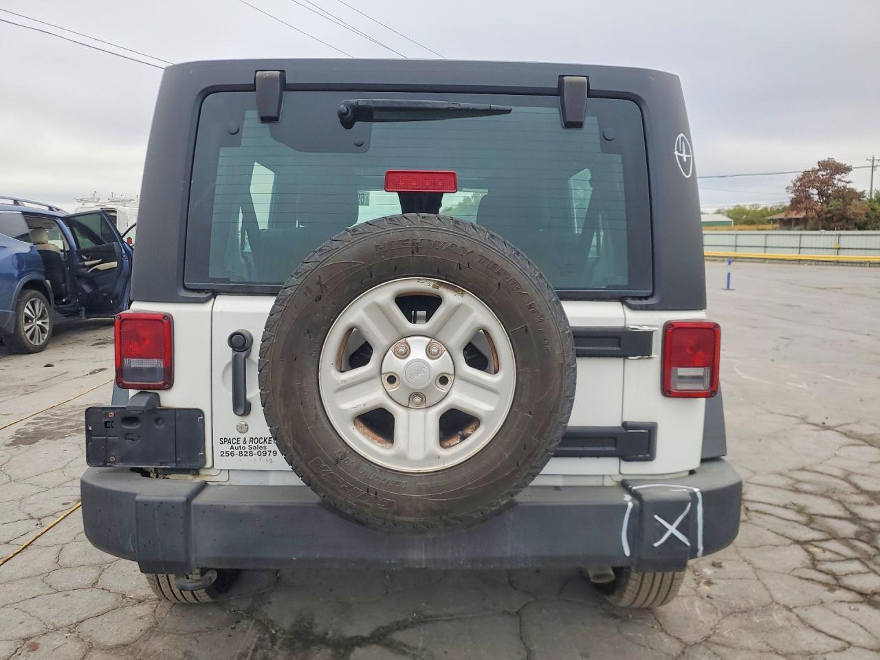 2015 Jeep Wrangler Unlimited Sport - Image 6