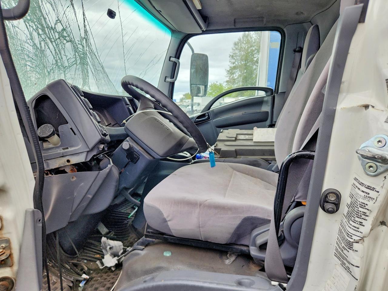 2016 Isuzu Npr Hd Box Truck - Image 7