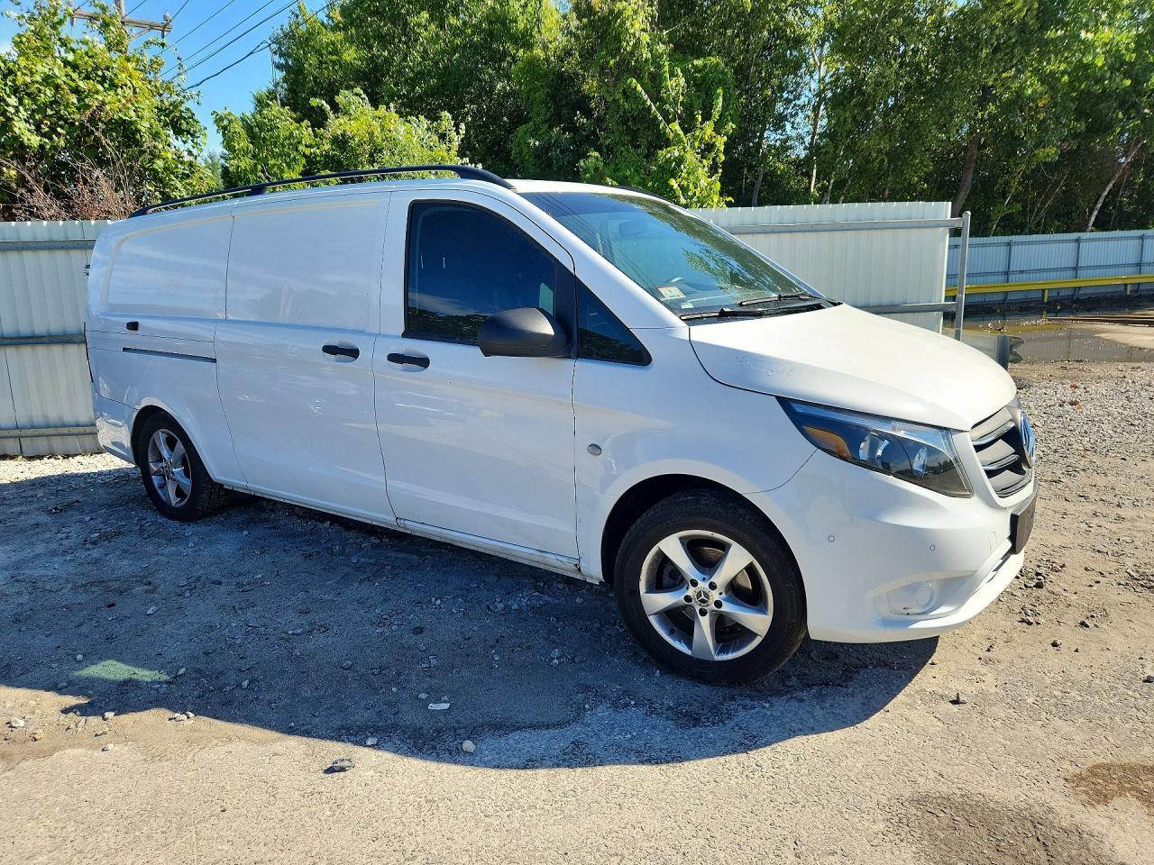 2023 Mercedes-Benz Metris - Image 4