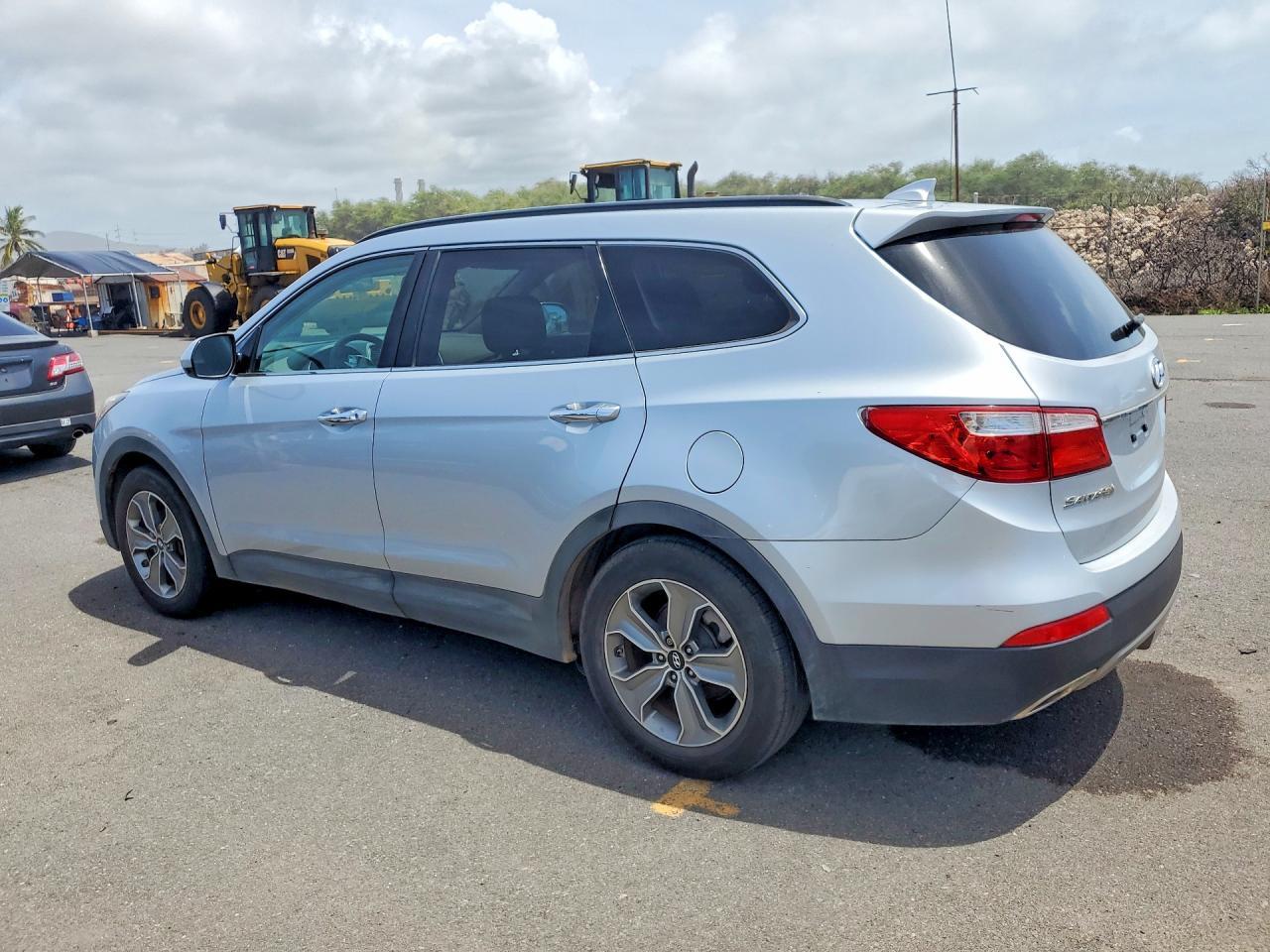 2015 Hyundai Santa Fe Gls - Фото 2