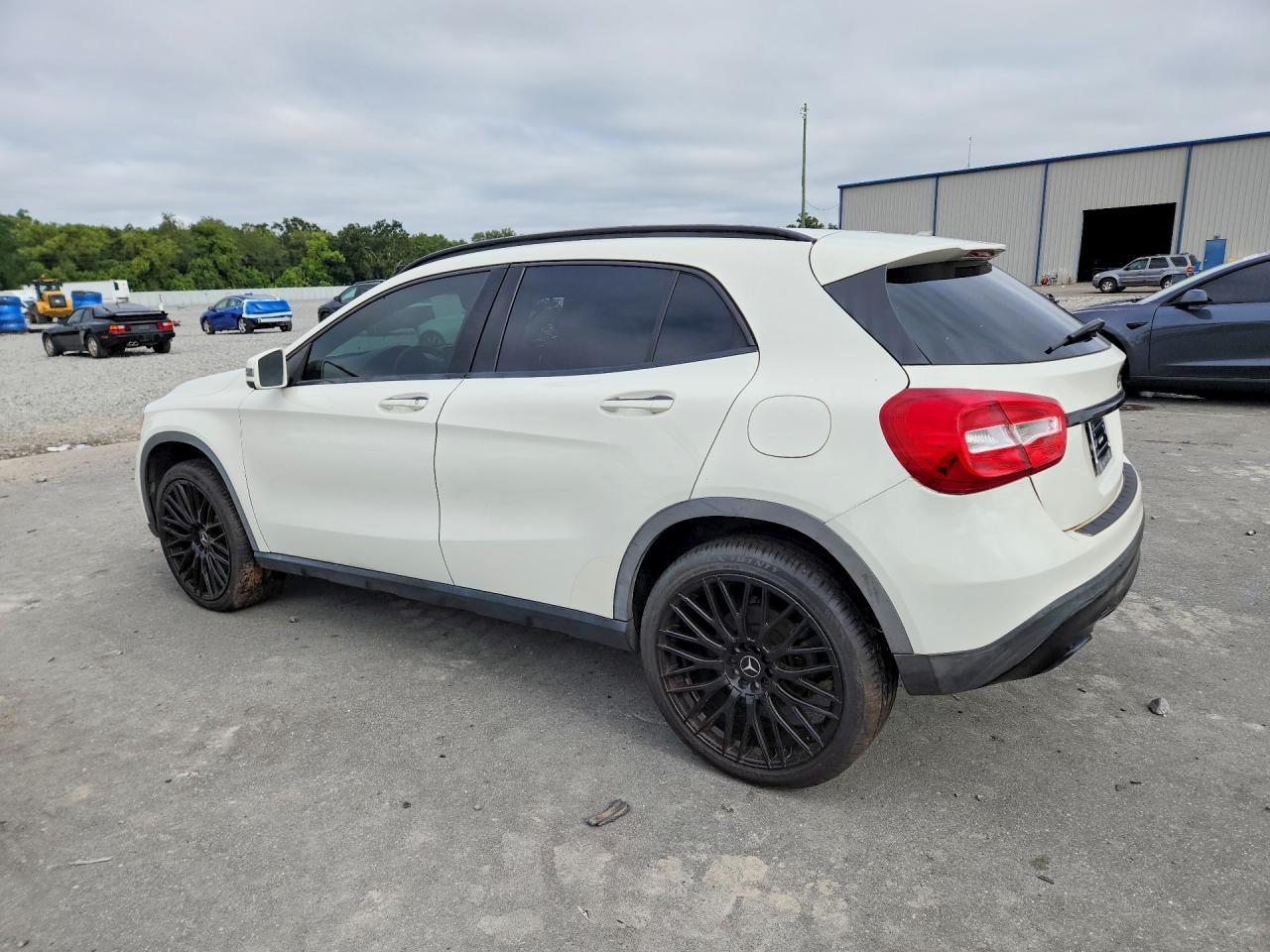 2015 Mercedes-Benz Gla 250 - Image 2