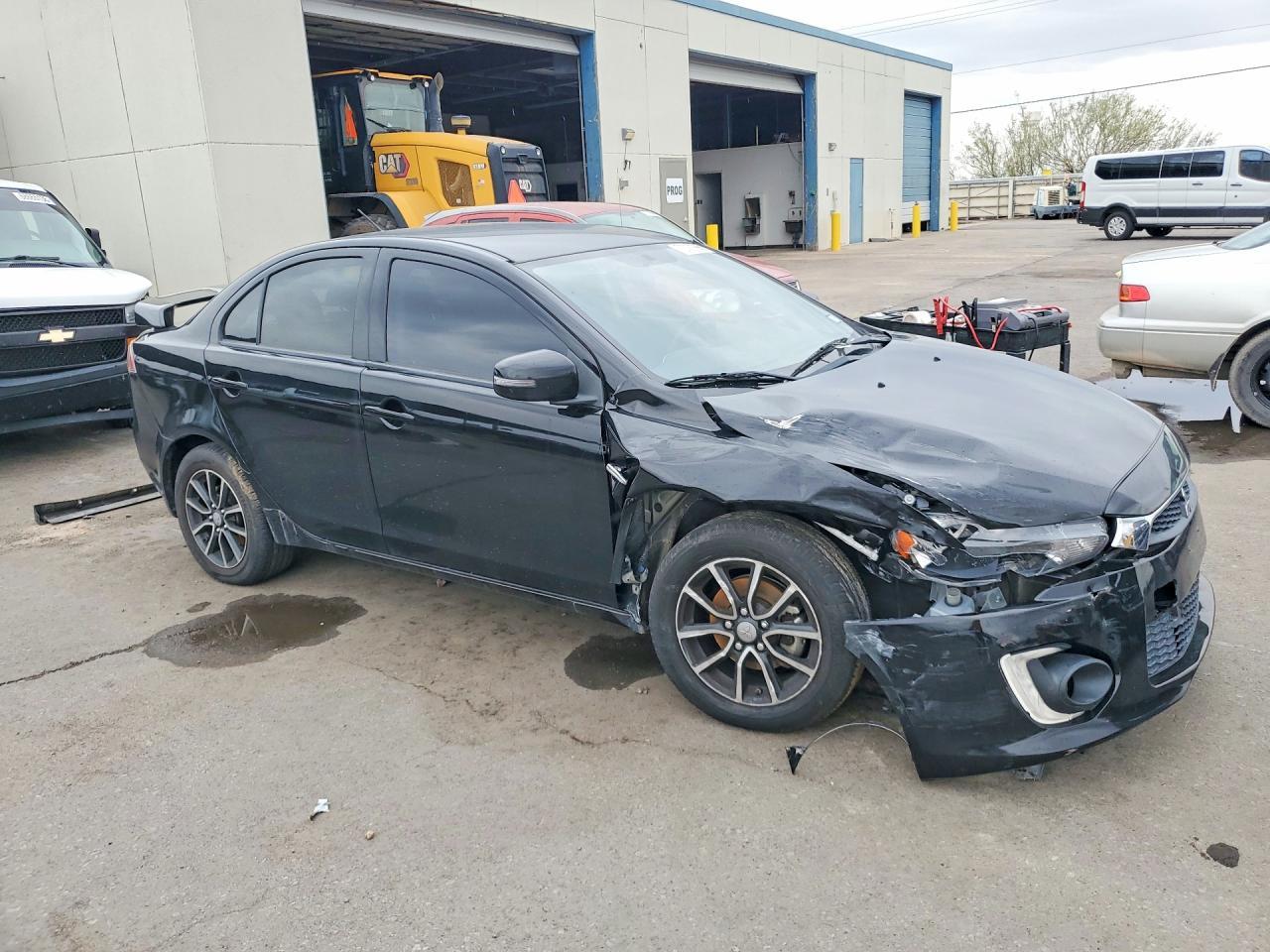 2017 Mitsubishi Lancer Es - Фото 4