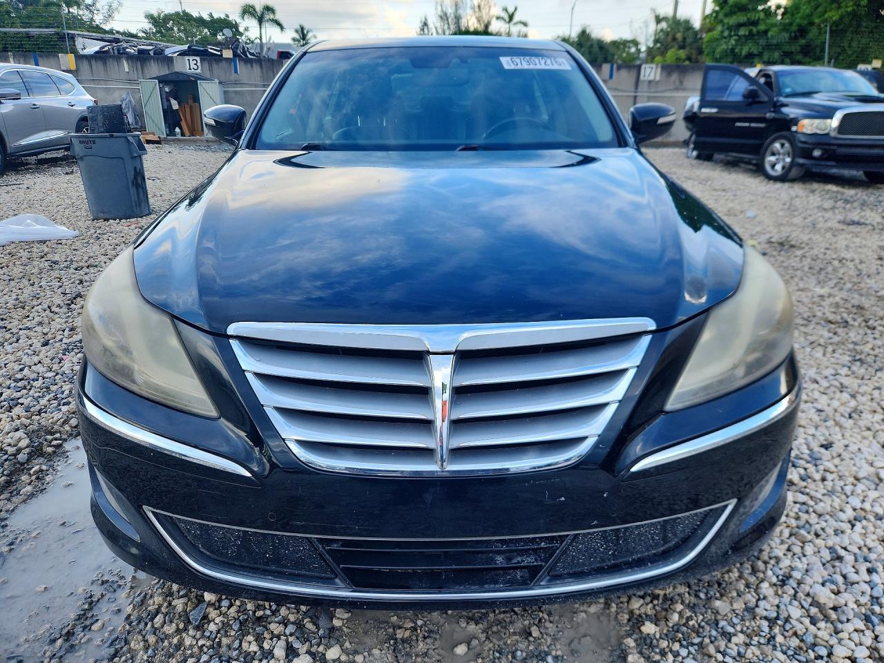 2012 Hyundai Genesis 5.0L - Фото 5