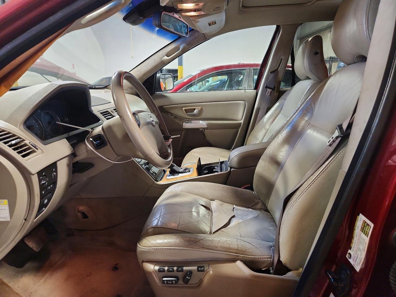 2005 Volvo Xc90 - Image 7