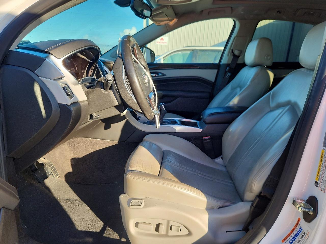 2016 Cadillac Srx Luxury Collection - Image 7