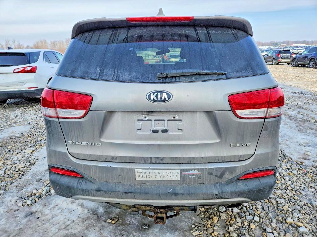 2017 Kia Sorento - Фото 6