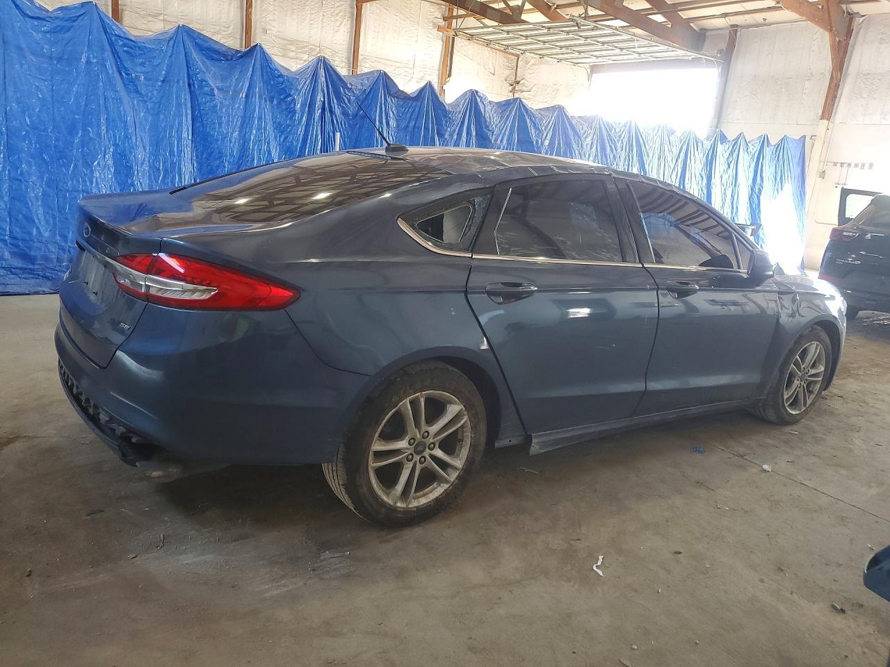 2018 Ford Fusion Se - Image 3