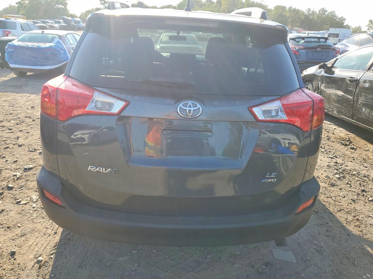 2015 Toyota Rav4 Le - Image 6