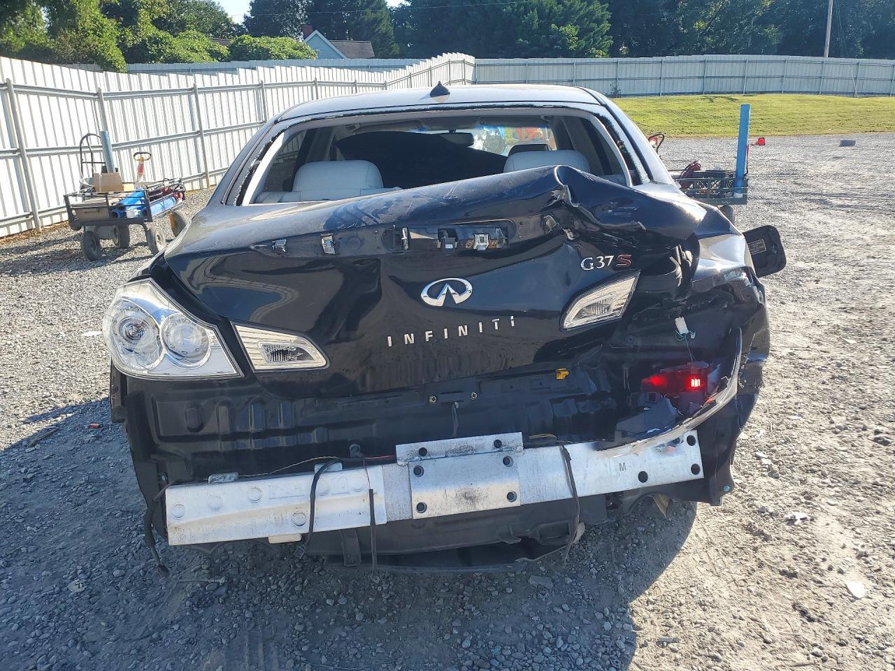 2010 Infiniti G37 Sedan Base - Фото 6