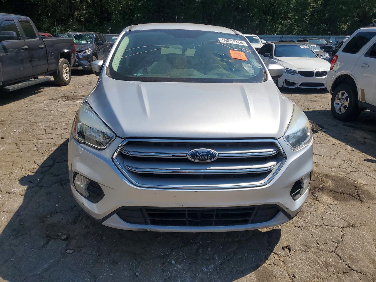 2019 Ford Escape Se - Фото 5