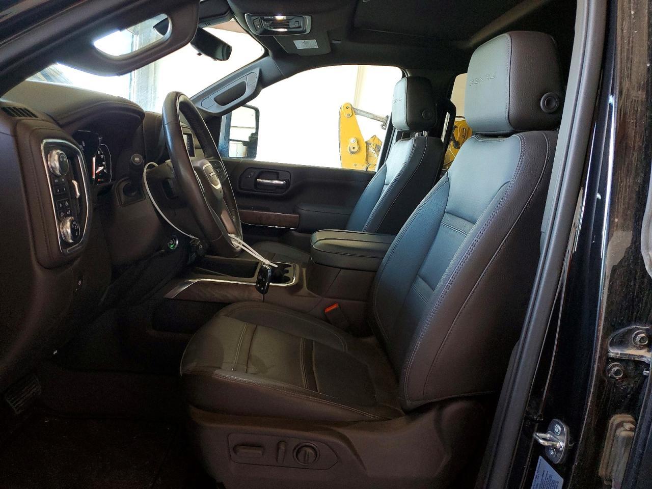 2023 GMC Sierra K2500 Denali - Фото 7