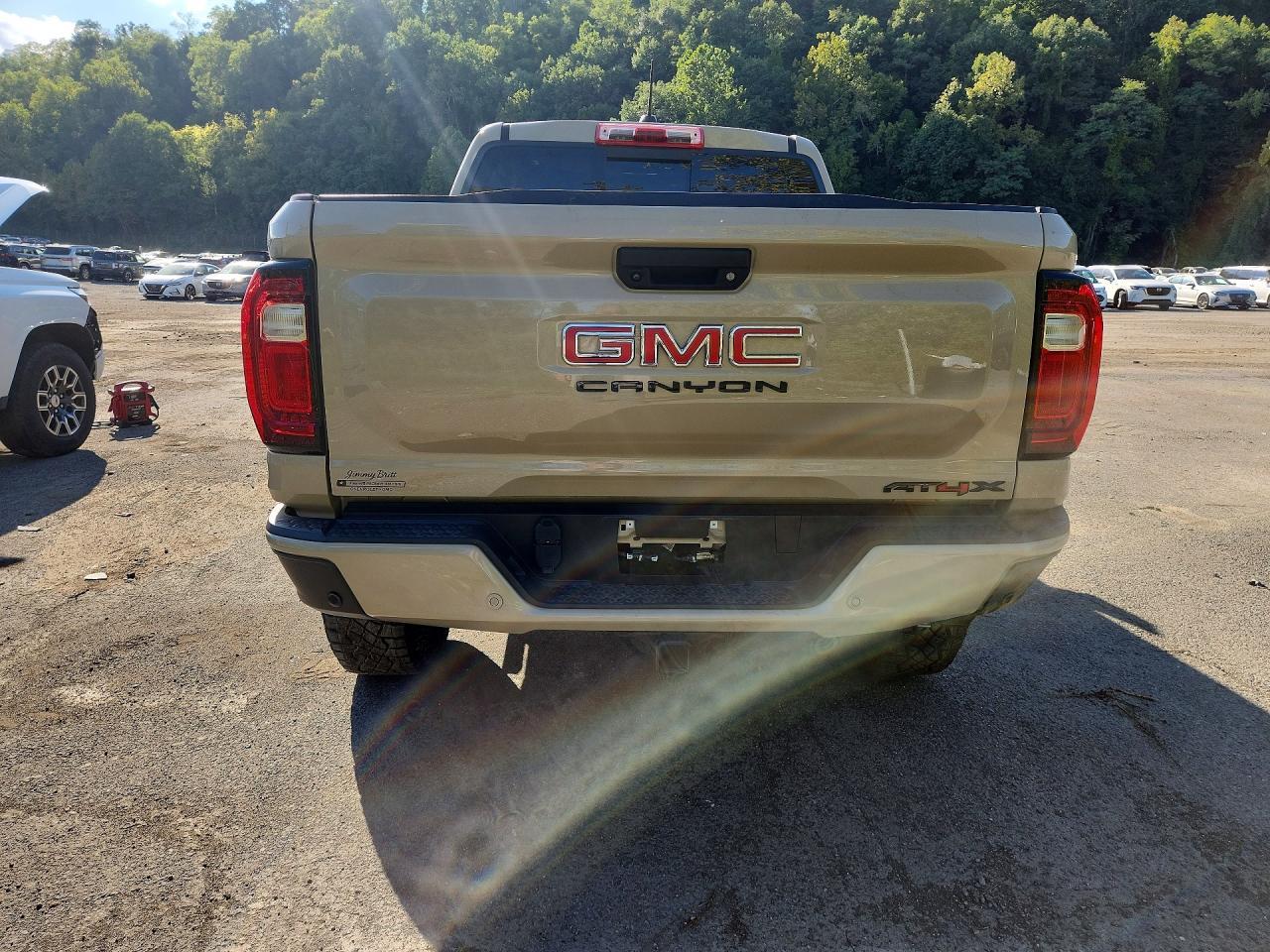 2024 GMC Canyon At4X - Image 6