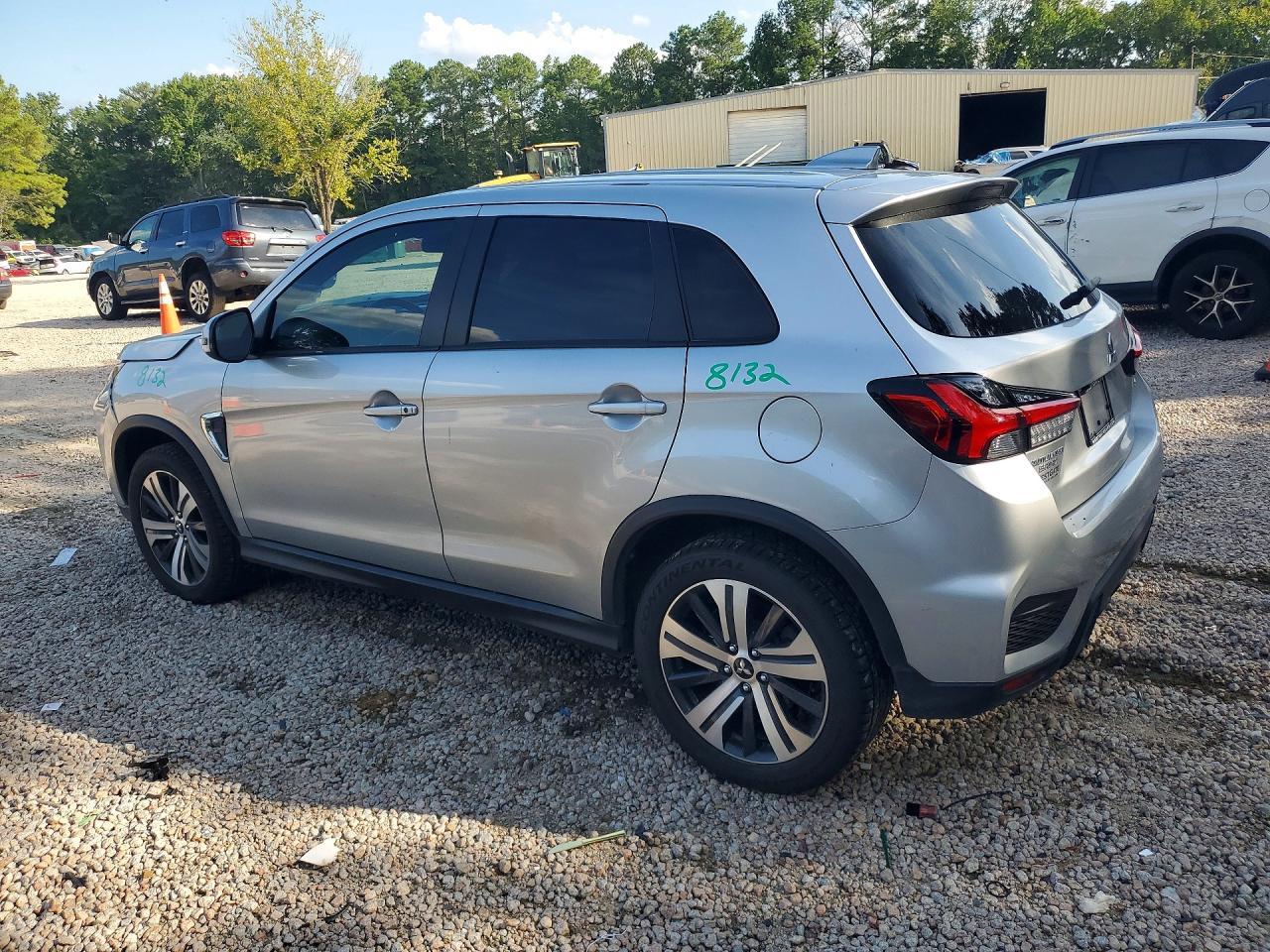 2023 Mitsubishi Outlander Sport S/Se - Фото 2
